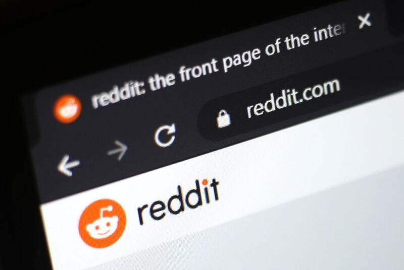 A general view of the Reddit homepage