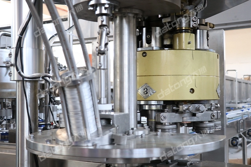 10000CPH YDGF20-4 Carbonated Can Filling Machine